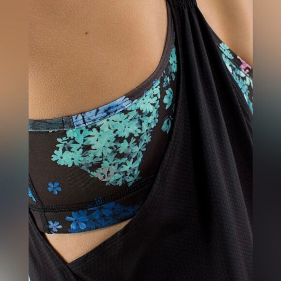 Lululemon No Limits Tank Size 4 - Picture 6 of 12